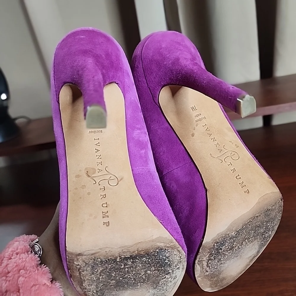 Ivanka Trump Purple pumps. Size 7